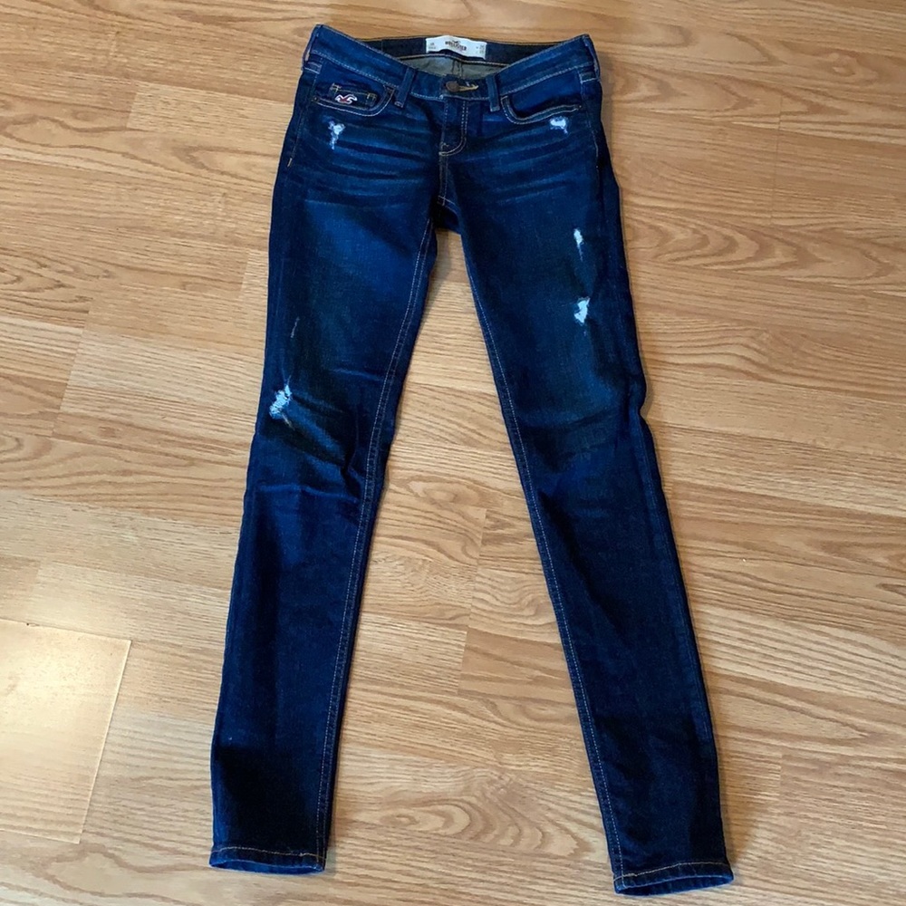 Great Condition Hollister Jeans